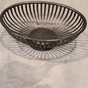 Silver Plated Metal Wire Basket Hong Kong